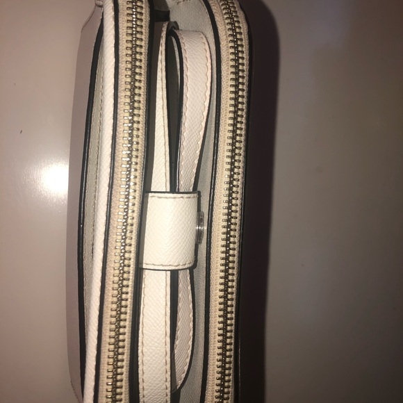 SOLDⓂ️ - Picture 7 of 13